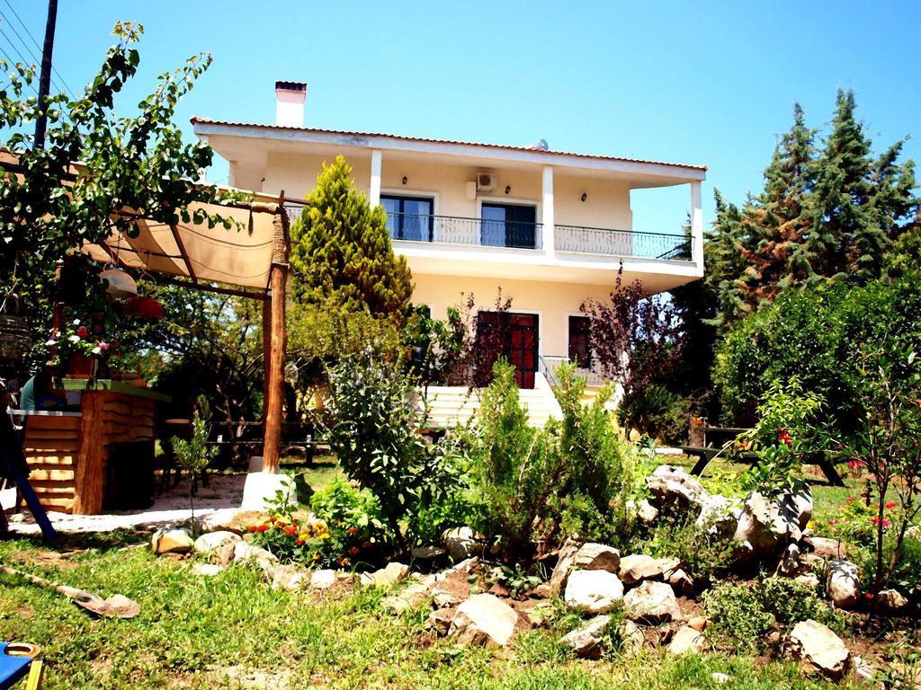 The White Rabbit Guesthouse Eco-Lodge "Cosy Apartment" Psakoudia Exterior photo